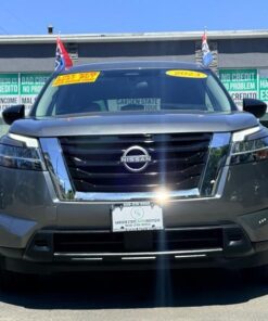 Alternative view of 2023 Nissan Pathfinder S 4WD