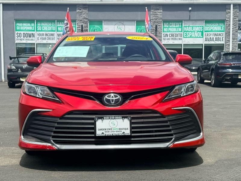 2024 Toyota Camry LE image 2