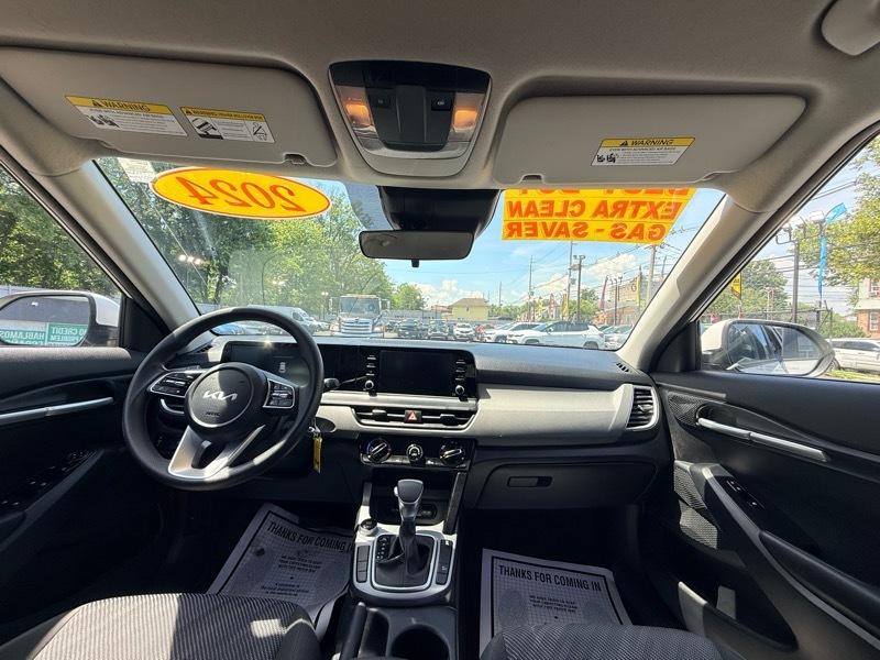 2024 Kia Seltos LX - Imagen 20