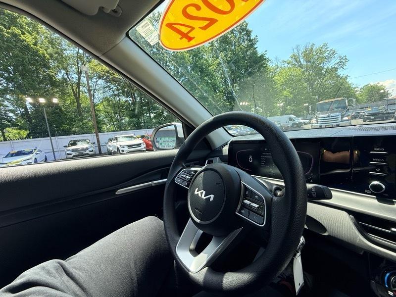 2024 Kia Seltos LX - Imagen 27