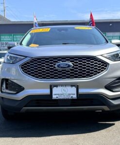 Alternative view of 2023 Ford Edge SEL