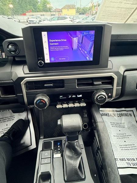 2024 Toyota Tacoma SR5 Xtracab 2WD - Imagen 16