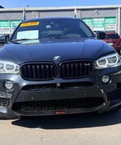 Alternative view of 2016 BMW X6 M