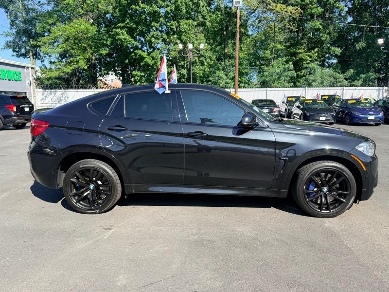 2016 BMW X6 M gallery detail 5