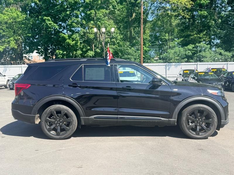 2022 Ford Explorer ST-Line AWD - Imagen 5