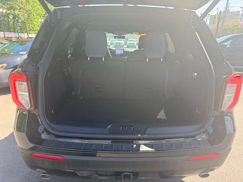 2022 Ford Explorer ST-Line AWD - Imagen 8