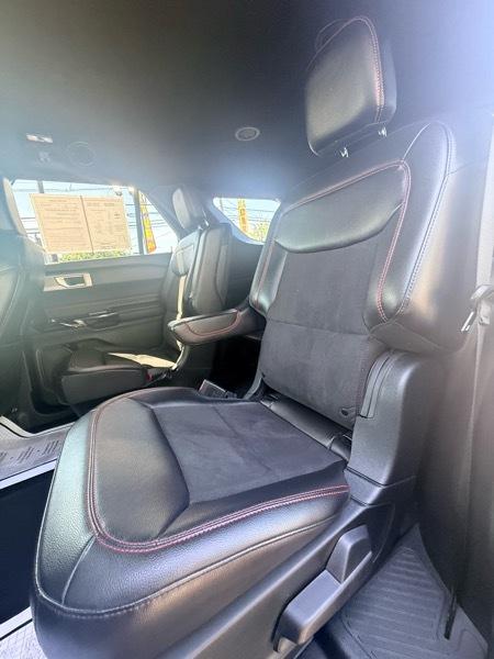 2022 Ford Explorer ST-Line AWD - Imagen 13