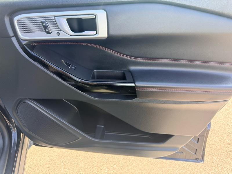 2022 Ford Explorer ST-Line AWD - Imagen 16