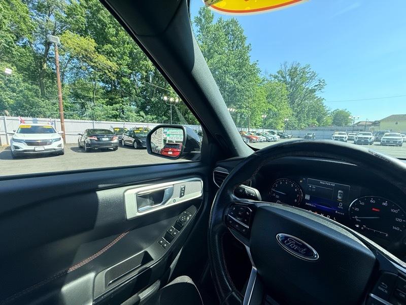 2022 Ford Explorer ST-Line AWD - Imagen 27