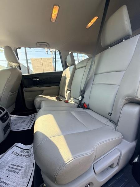 2022 Honda Pilot SE 4WD - Imagen 14