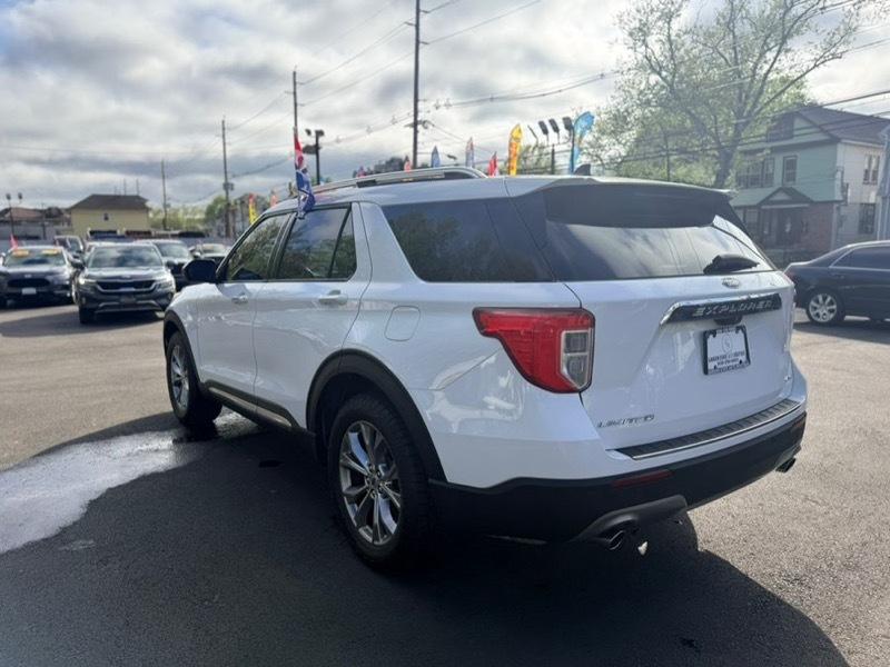 2022 Ford Explorer Limited - Imagen 8