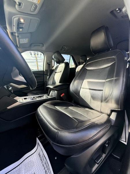 2022 Ford Explorer Limited - Imagen 10