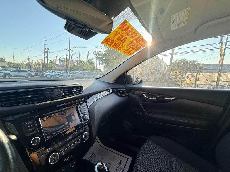 2019 Nissan Rogue Sport SL AWD - Imagen 25