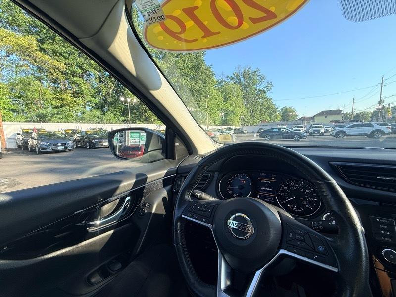 2019 Nissan Rogue Sport SL AWD - Imagen 26