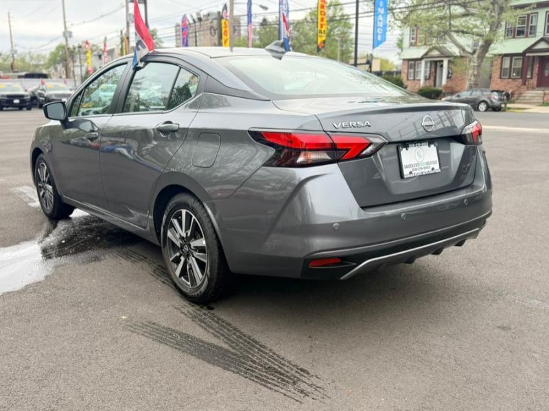 2025 Nissan Versa SV - Image 8