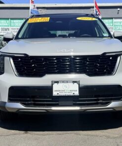 Alternative view of 2024 Kia Sorento S AWD