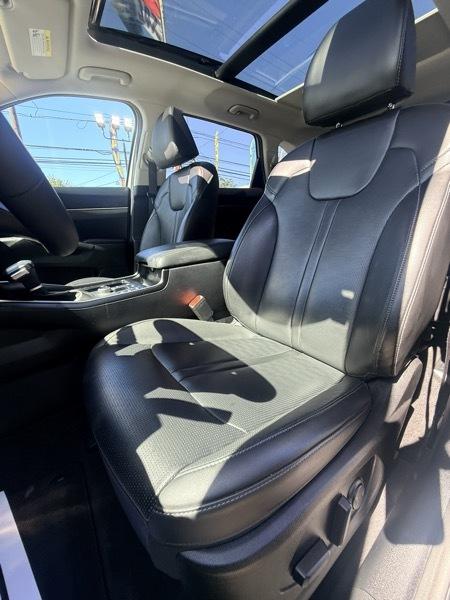 2024 Kia Sorento S AWD - Image 9