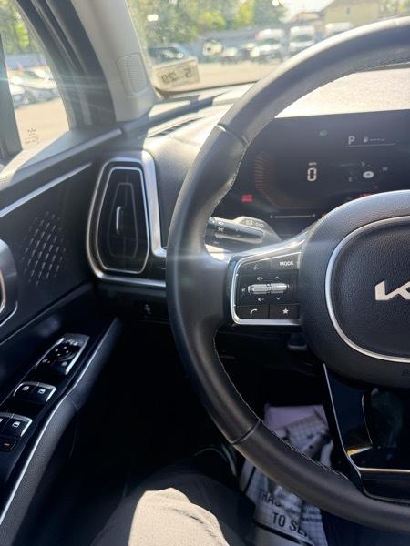 2024 Kia Sorento S AWD - Image 22