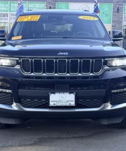 Alternative view of 2023 Jeep Grand Cherokee L Limited 4WD