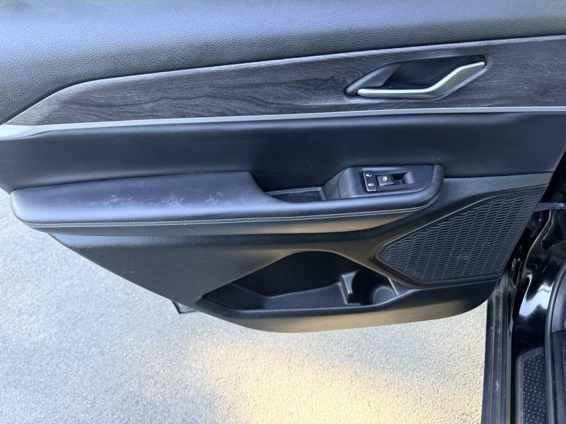 2023 Jeep Grand Cherokee L Limited 4WD - Image 14