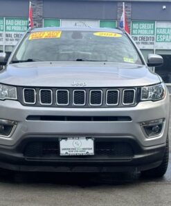 Alternative view of 2021 Jeep Compass Latitude 4WD