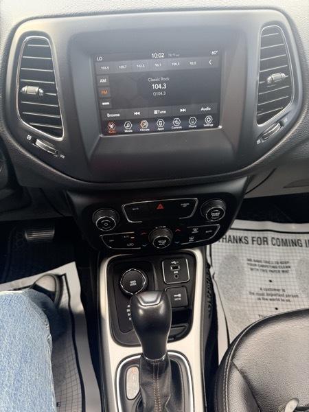2021 Jeep Compass Latitude 4WD - Image 20