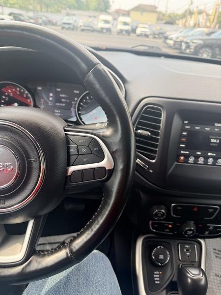 2021 Jeep Compass Latitude 4WD - Image 21