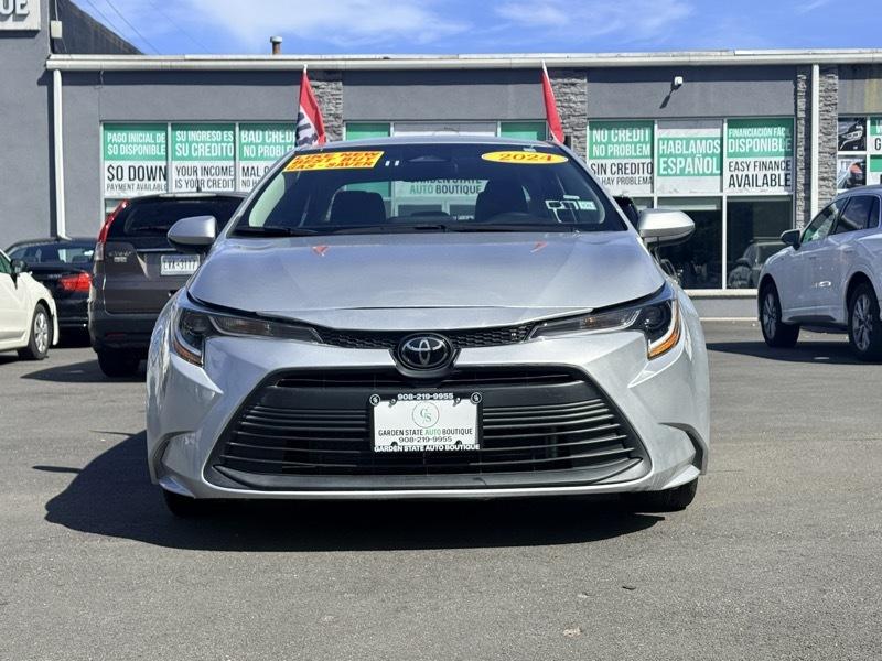 2024 Toyota Corolla LE - Image 2
