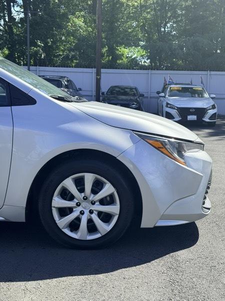 2024 Toyota Corolla LE - Image 4