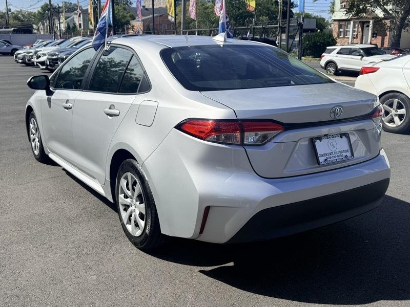 2024 Toyota Corolla LE - Image 10