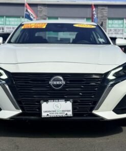 Alternative view of 2025 Nissan Altima 2.5 SV AWD