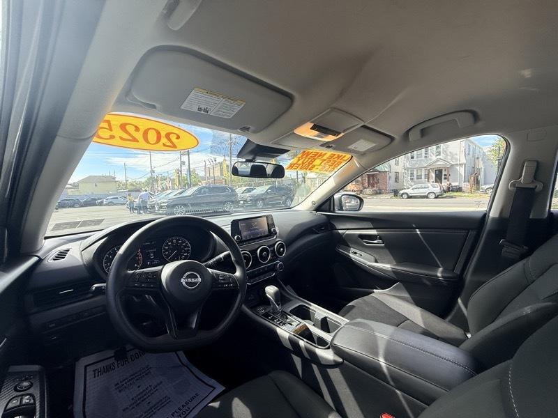 2025 Nissan Sentra S - Image 11