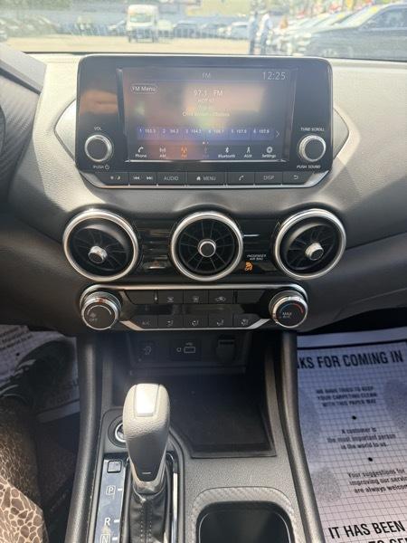 2025 Nissan Sentra S - Image 24